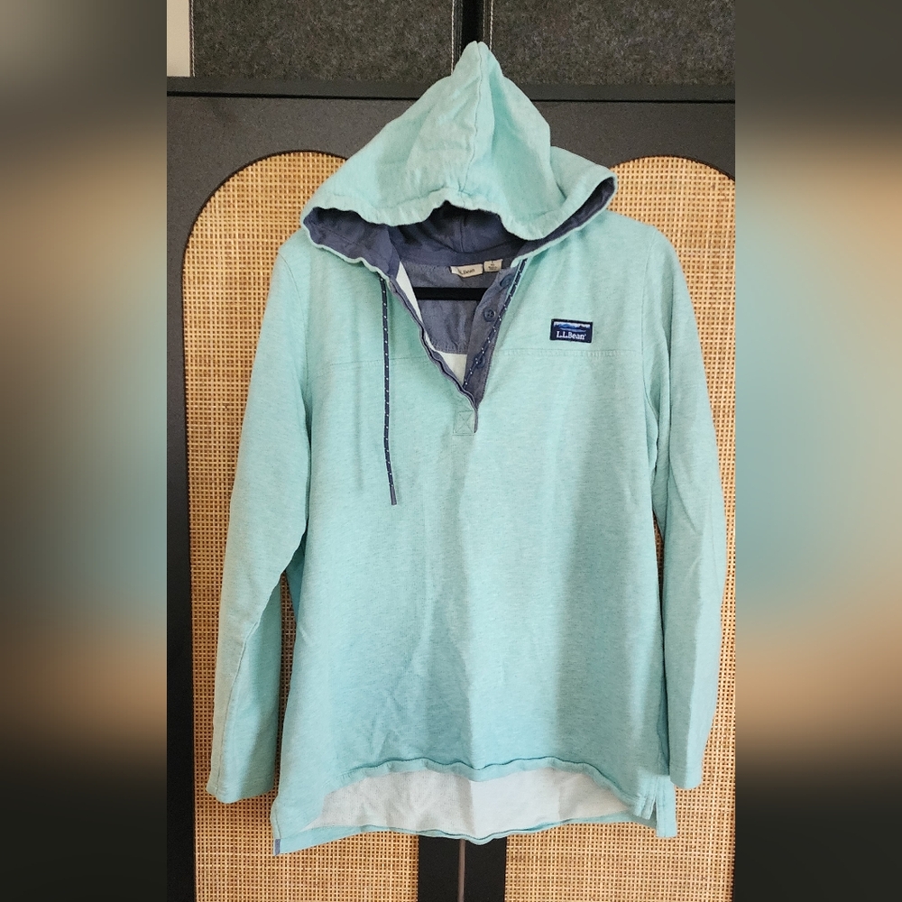 LL Bean Light Teal Blue Hooded Pullover